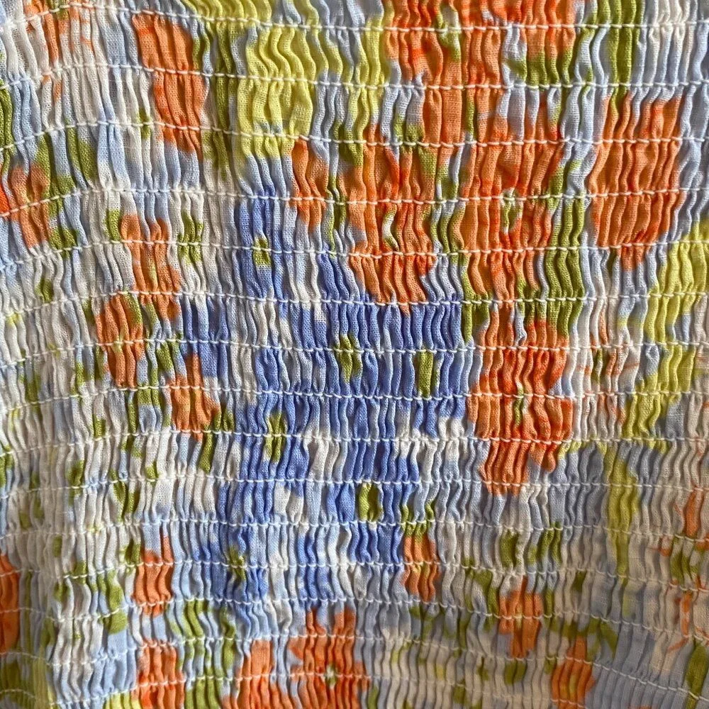 Floral Cropped Blouse Smocked Bodice, Billow Sleeves Feminine Summer Pastel Boho - Picture 5 of 9